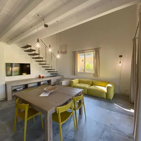 Entspannende Landvilla Nyaraló *